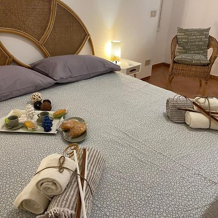 Casa Vacanze Baglio Barcellona Mondello パレルモ エクステリア 写真