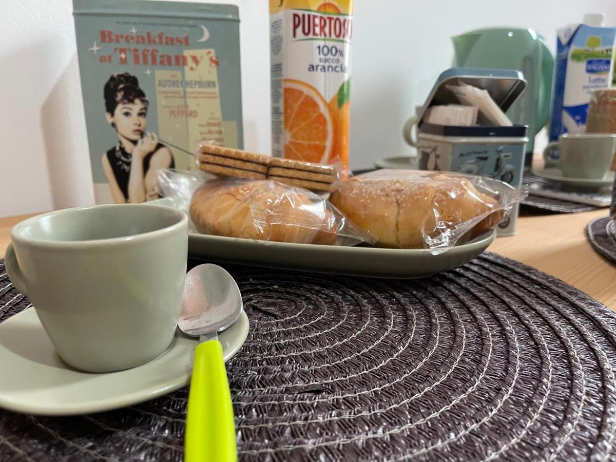 Casa Vacanze Baglio Barcellona Mondello パレルモ エクステリア 写真