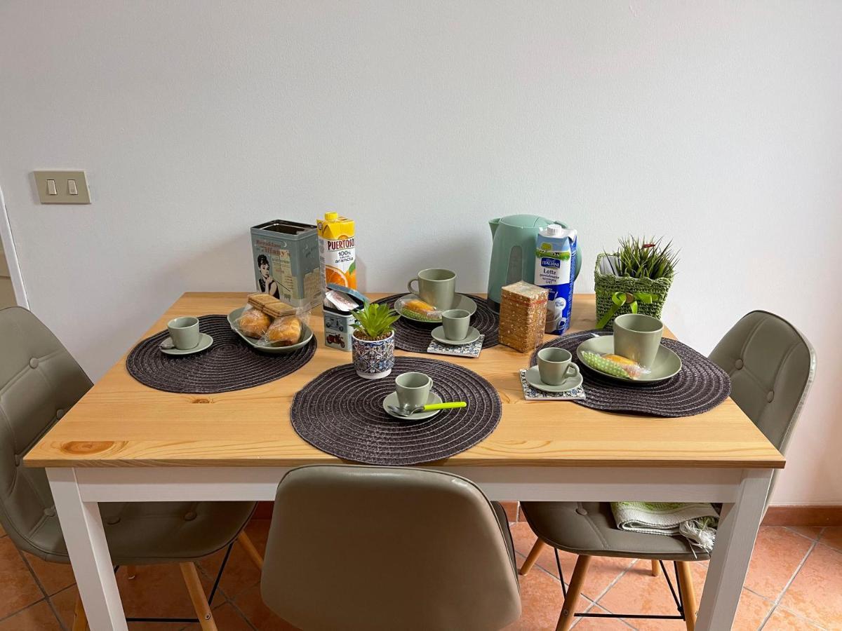 Casa Vacanze Baglio Barcellona Mondello パレルモ エクステリア 写真
